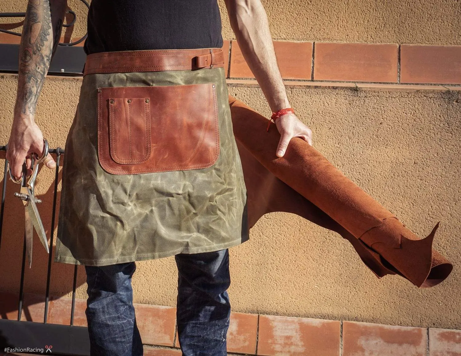 Half Waist Apron | Combination of Waxed Canvas & Leather | Handmade