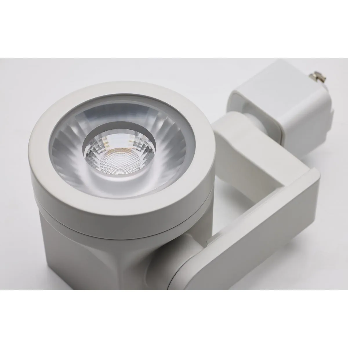 LED Lantern Style Track Head 12W 1020 Lumens 3000K, Halo, 24 Beam Angle, White Finish