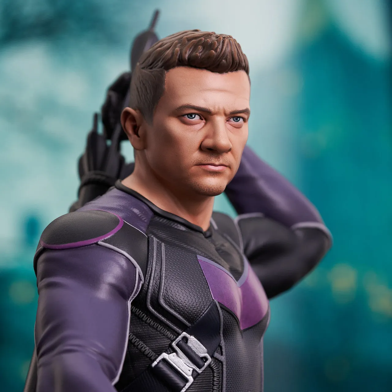 Marvel Hawkeye 1:6 Scale Mini-Bust by Diamond Gallery