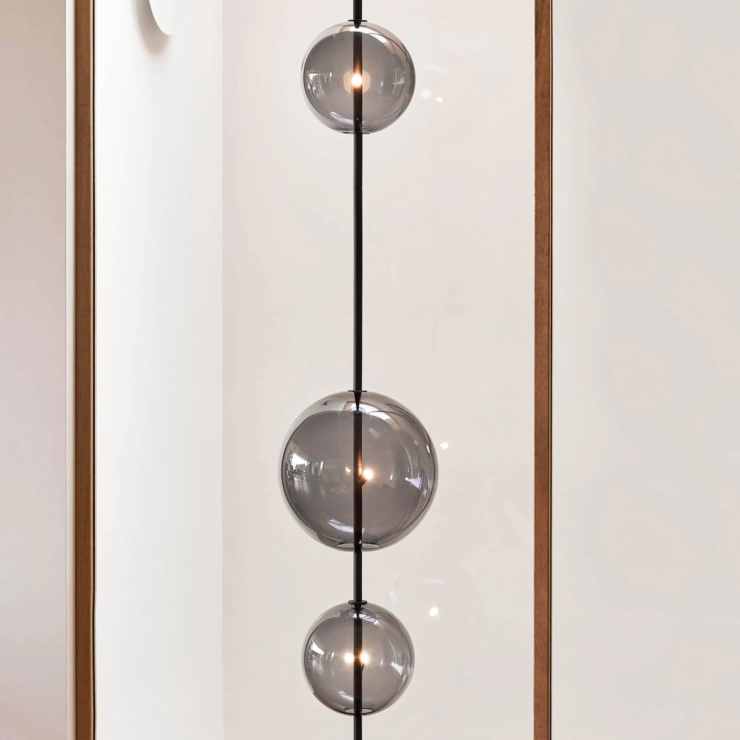 Modular Point Floor Lamp - Black