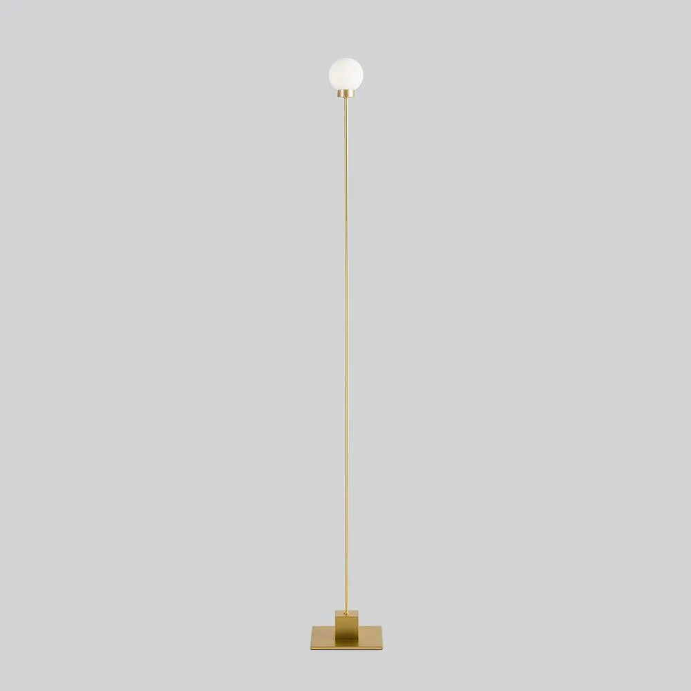 Northern Snowball Floor Lamp