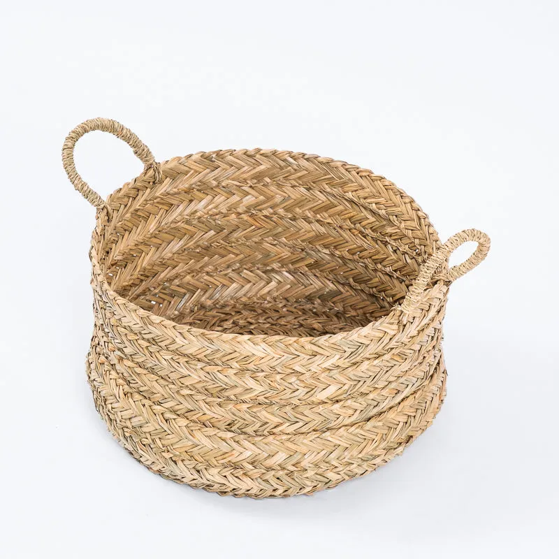 Round Seagrass Basket with Loop Handle