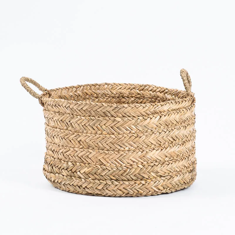 Round Seagrass Basket with Loop Handle