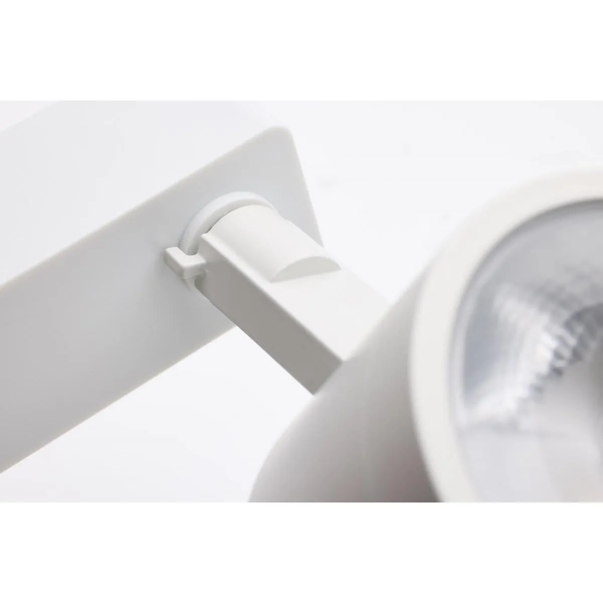 Starfish Smart LED Track Head Round 12W 1100 Lumens RGBTW, Halo, 36 Beam Angle, White Finish